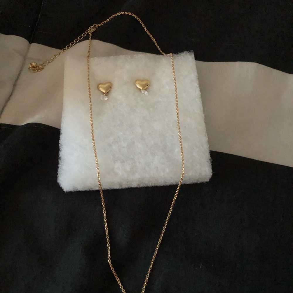 Earring set - Picture 2 of 2